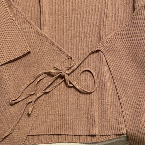 Free People Wrap Tie Front Top - Picture 3 of 13